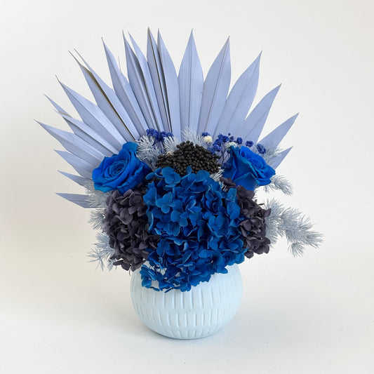 blue preserved flowers arrangement 