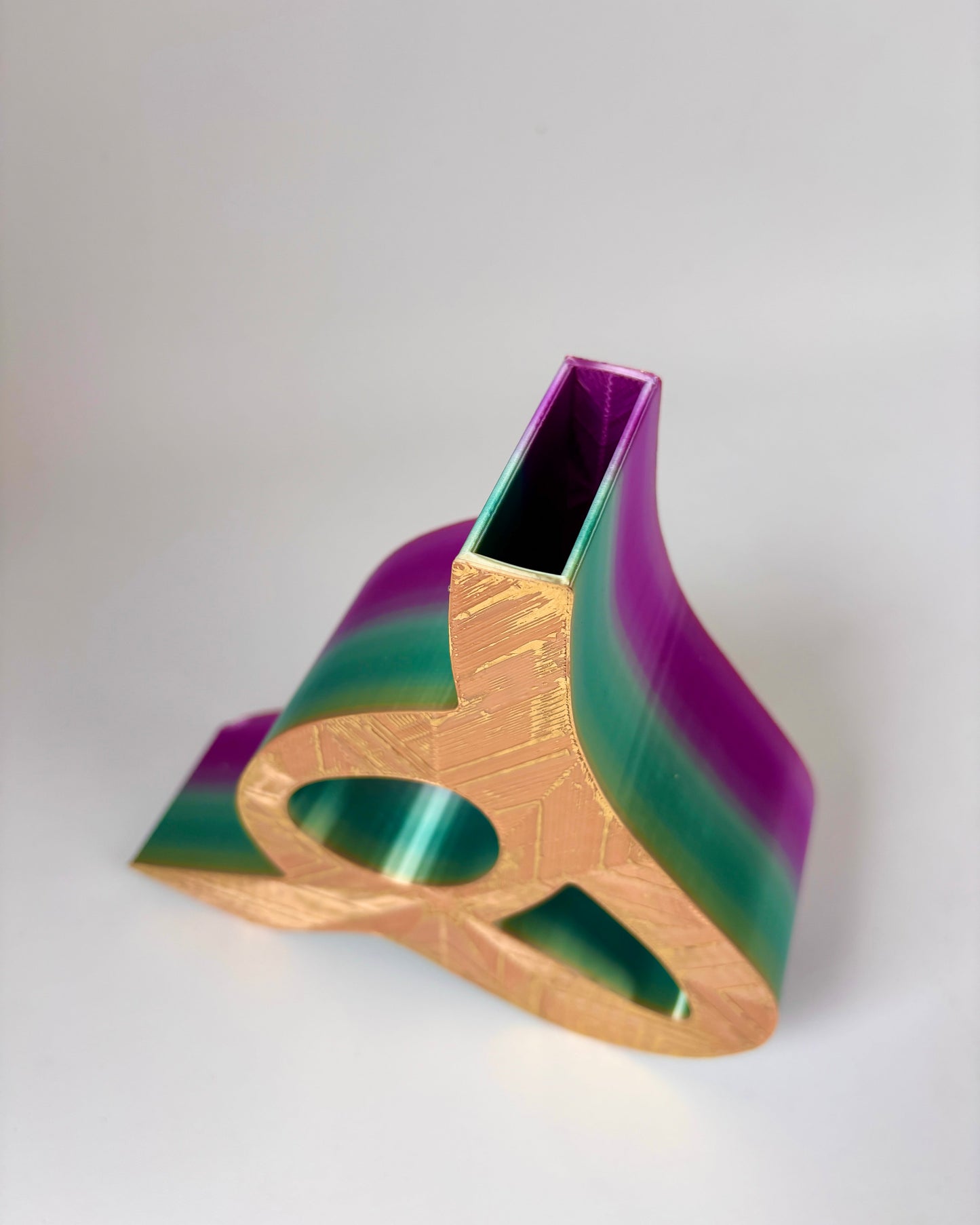 Persian-inspired Heh sculptural vase with unique hand-painted gold finish