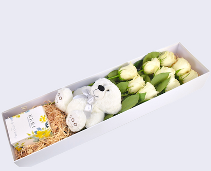 White roses gift set