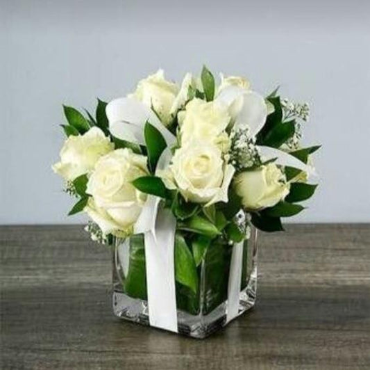 White Flower Vase Arrangement  | Online Florist and Flower Delivery Across Australia White Flower Vase Arrangement  | Online Florist and Flower Delivery