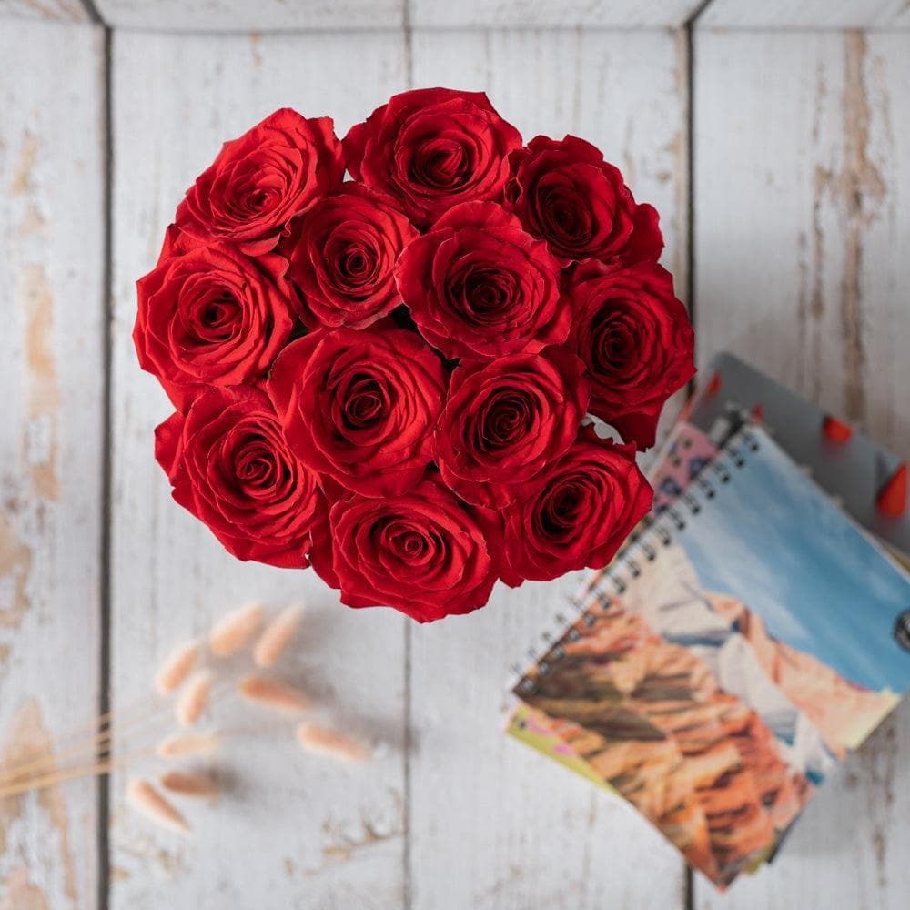 bouquet of flowers red roses 